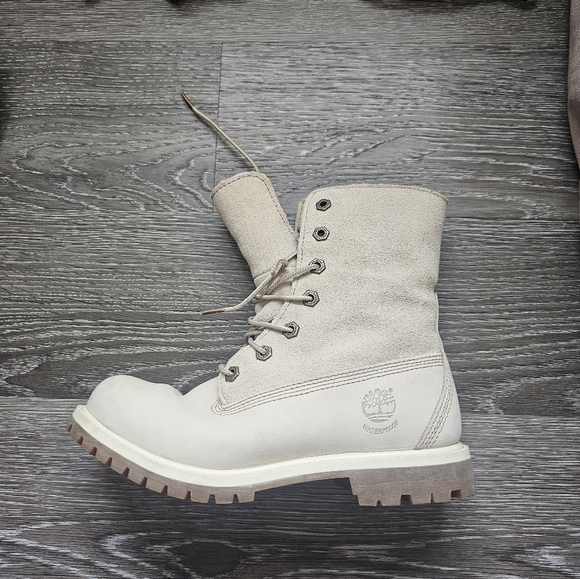 SOLD - Women's Timberland Authentics Waterproof Roll-Top Boot - 7.5 - - Picture 6 of 11